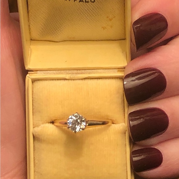 Victorian engagement ring with box - Picture 12 of 15
